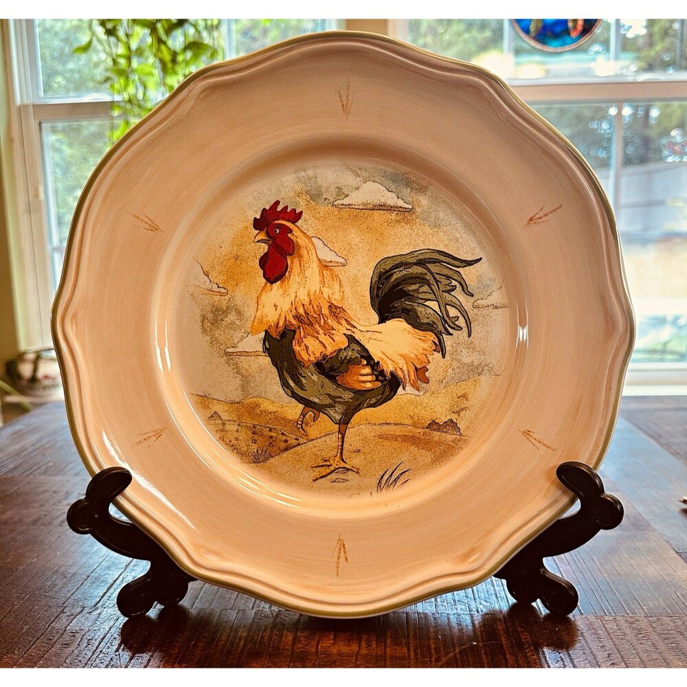 Gibson Royal Rooster Dinner Plate 10.5 Hand Painted Wall Decor Display Scalloped